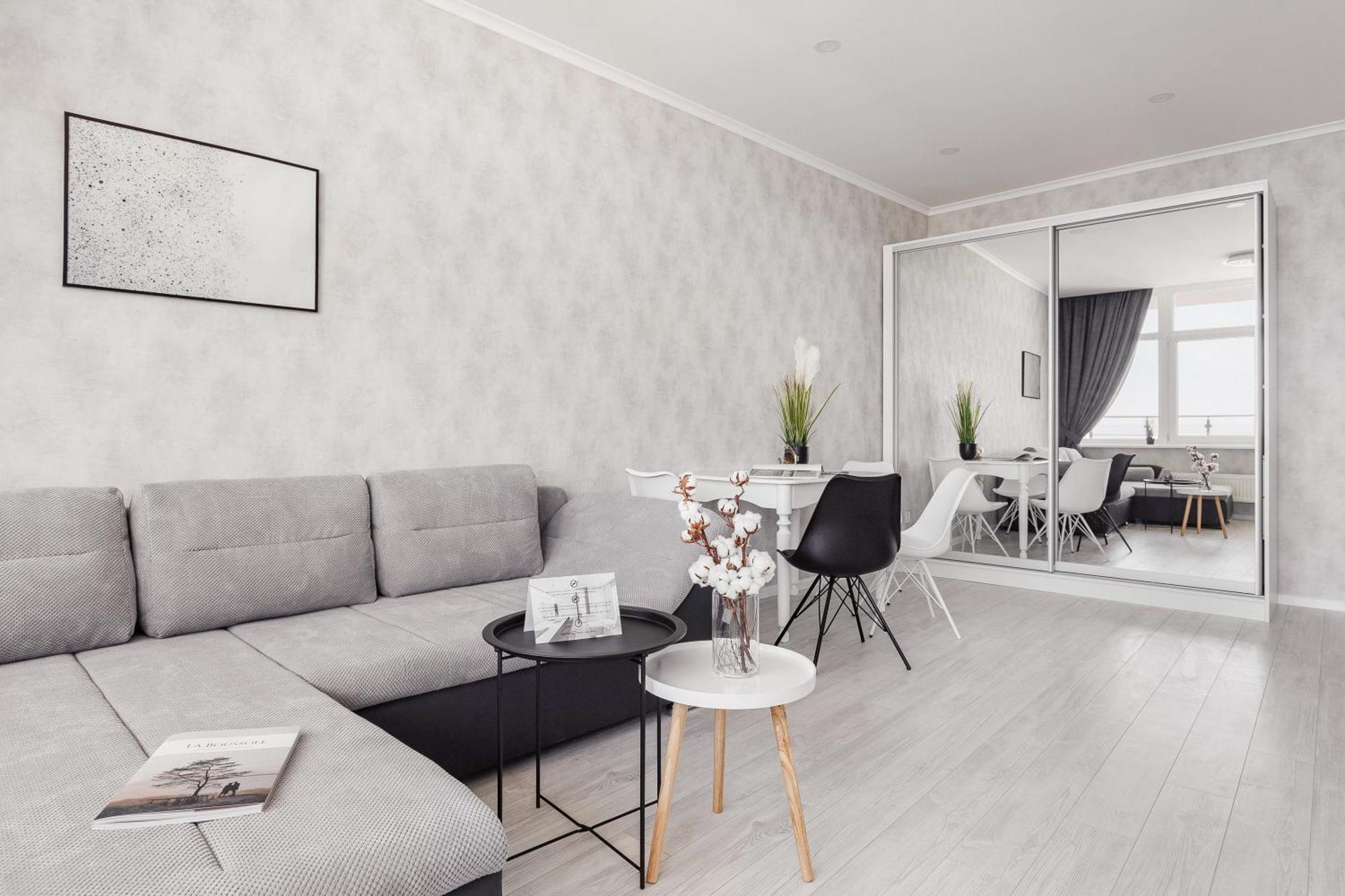 Sea & Sky Apartments Οδησσός Δωμάτιο φωτογραφία