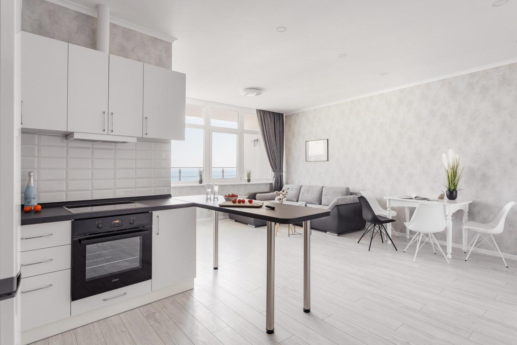 Sea & Sky Apartments Οδησσός Δωμάτιο φωτογραφία
